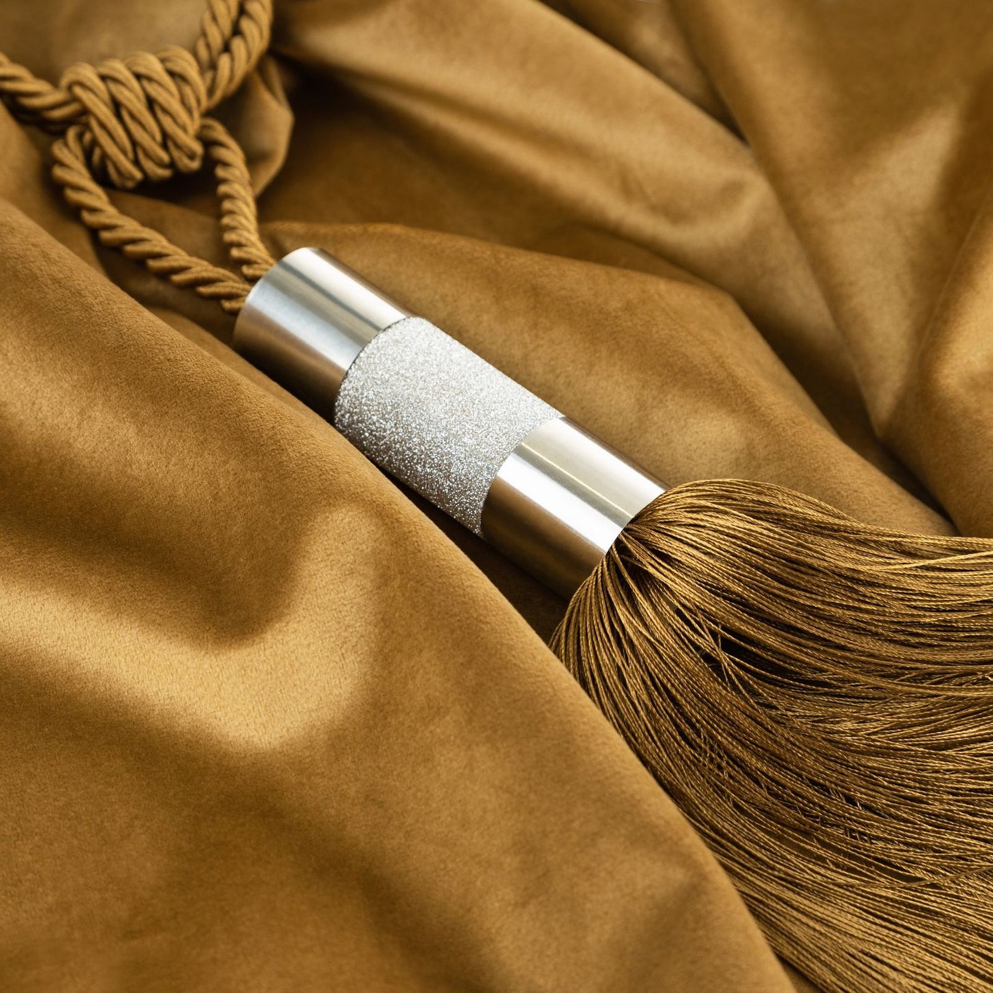 738e9dac39c0c90621838204f5e93b3e