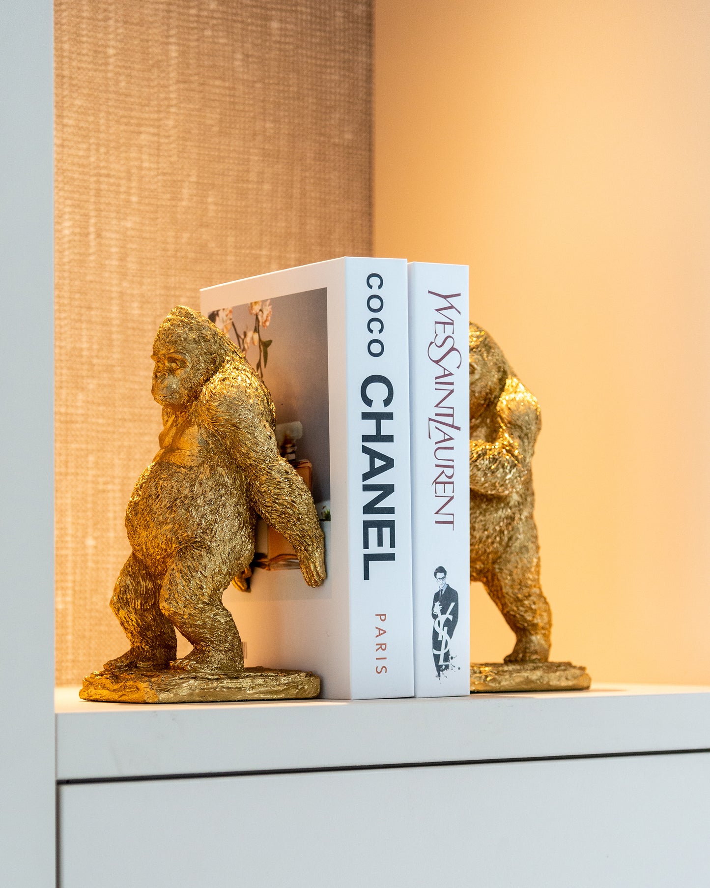 Grāmatu stendi Donky Richmond Interiors 24/14/12 cm zelts - N1 Home