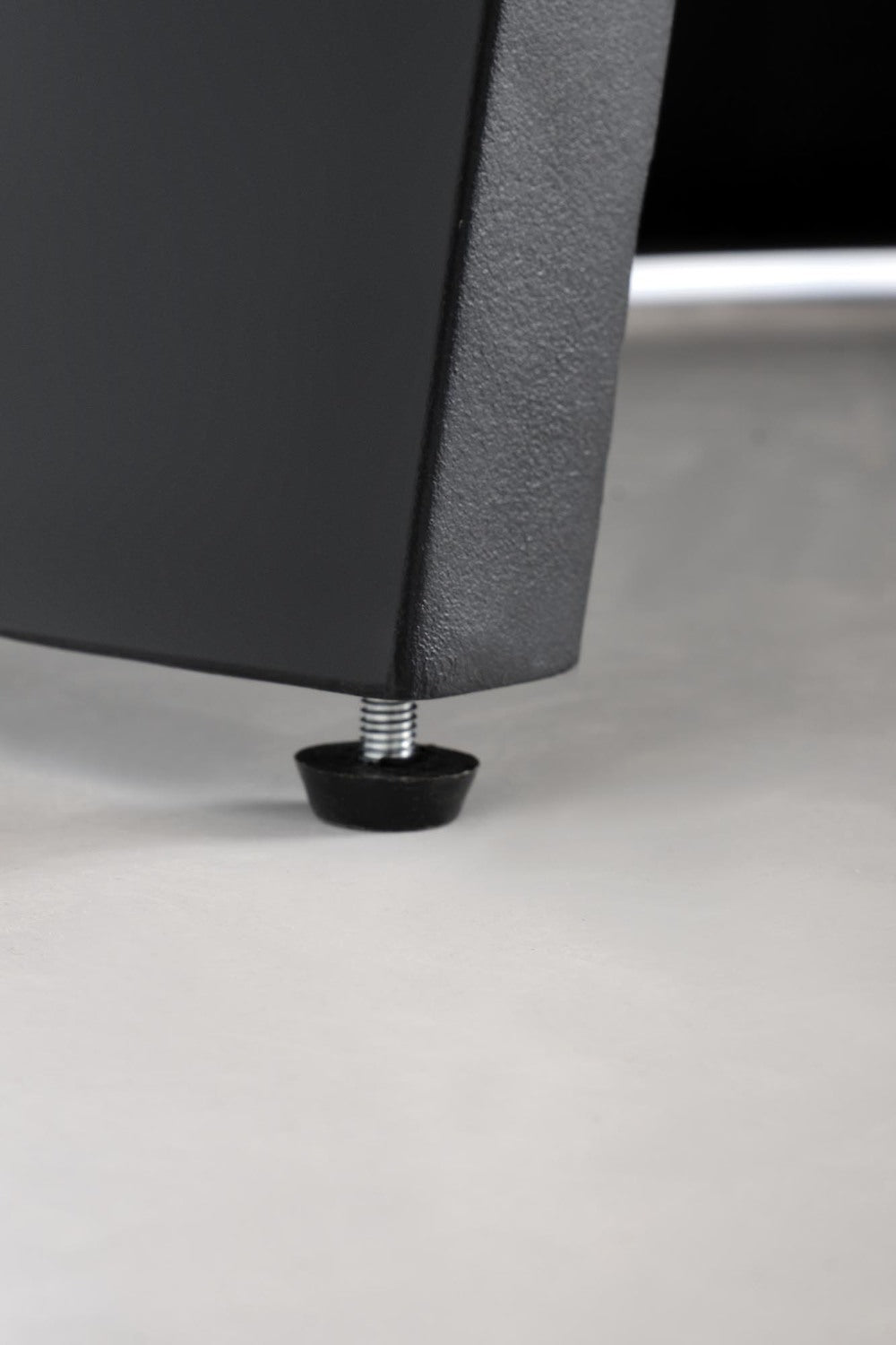 Galds Gia 180-240/100/76/78 cm melns/dabīgs - N1 Home