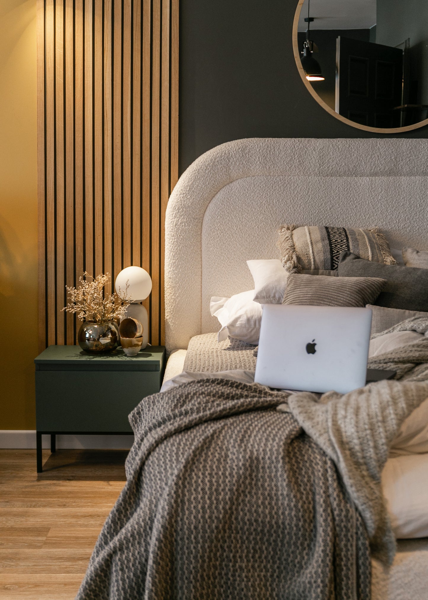 Naktsgaldiņš Bommo 43/49/32 cm tumši zaļs