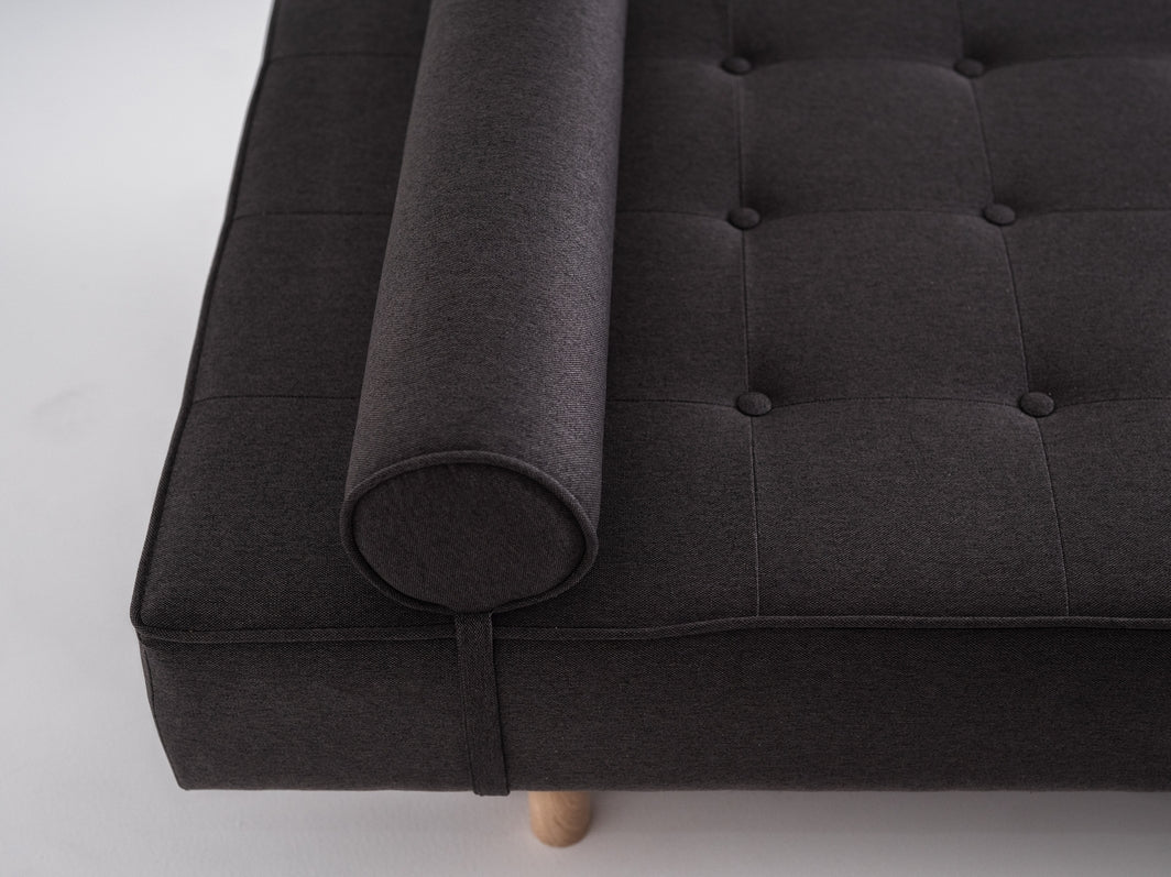 7cdb85e2e79818823abaa2808ea0254b