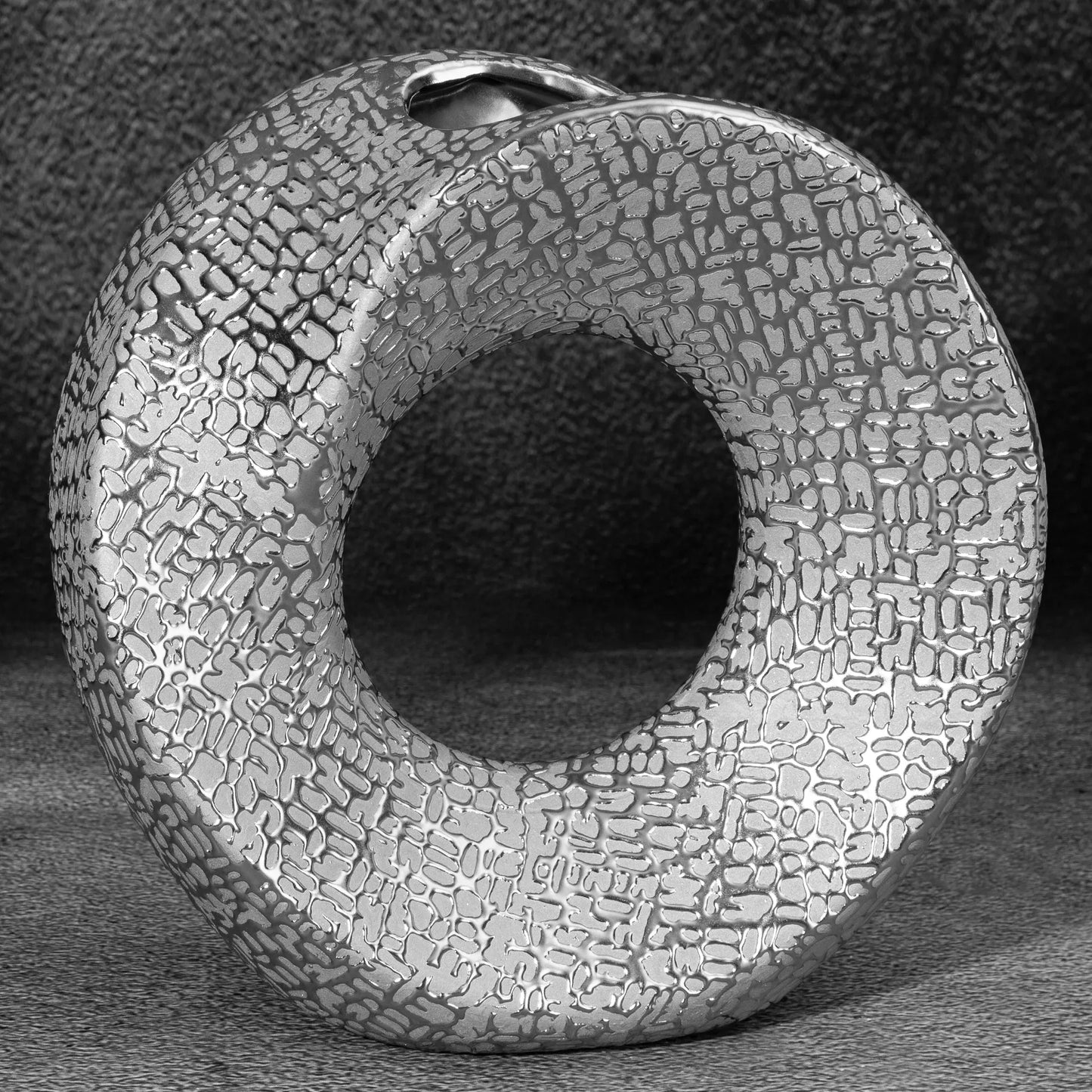 Keramikas vāze Riza ar smalku, spīdīgu rakstu 23/9/22 cm sudrabs - N1 Home