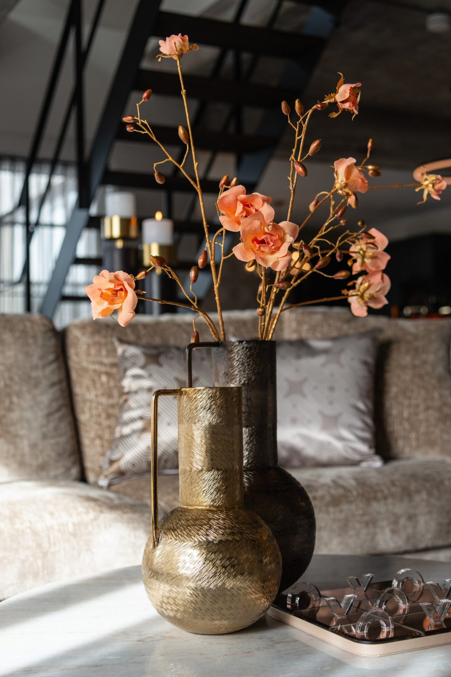 Vāze Leia L Richmond Interiors 21/21/37,5 cm smoke