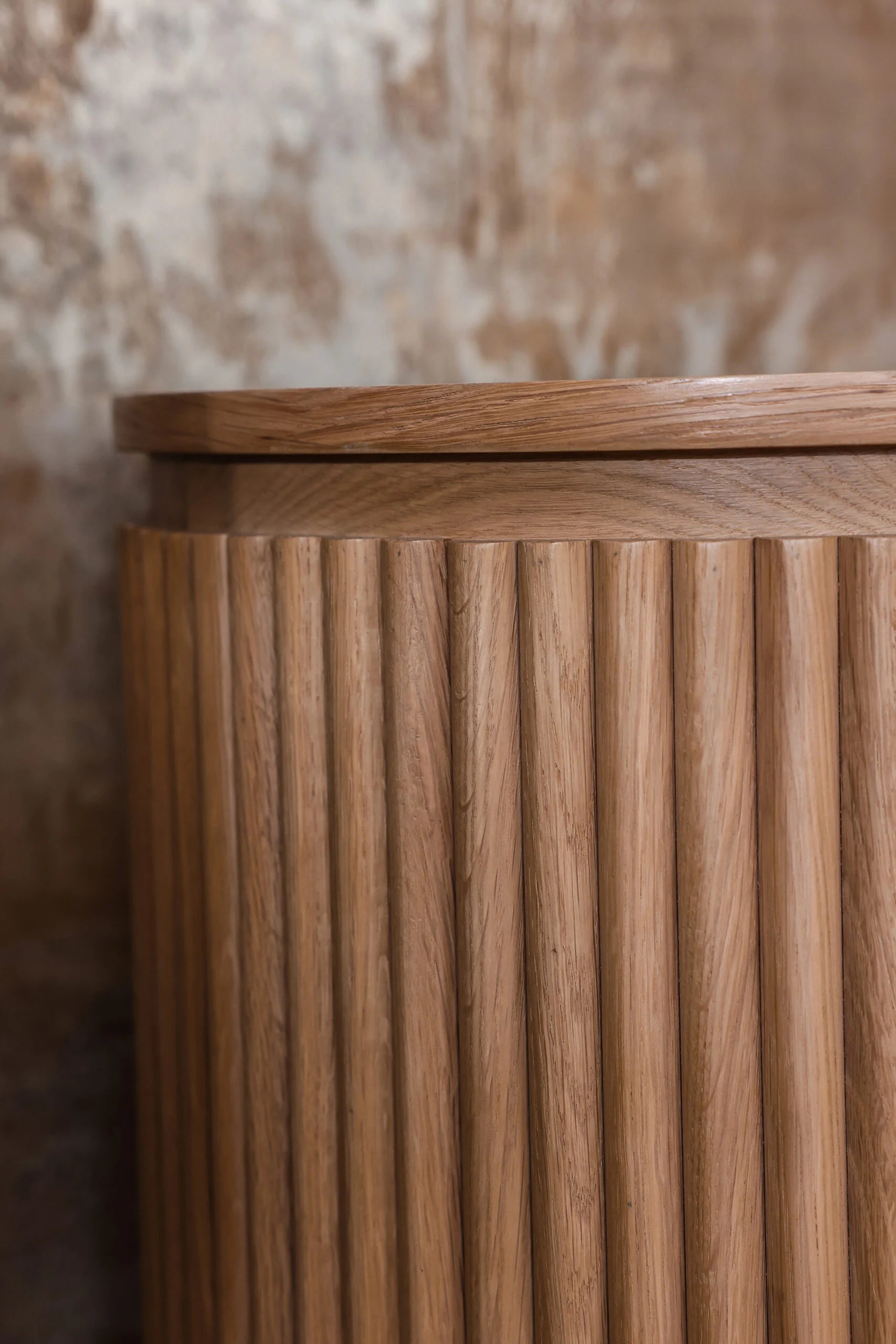 Kumode Belfort ar 4 durvīm  Richmond Interiors dabīgs ozols - N1 Home