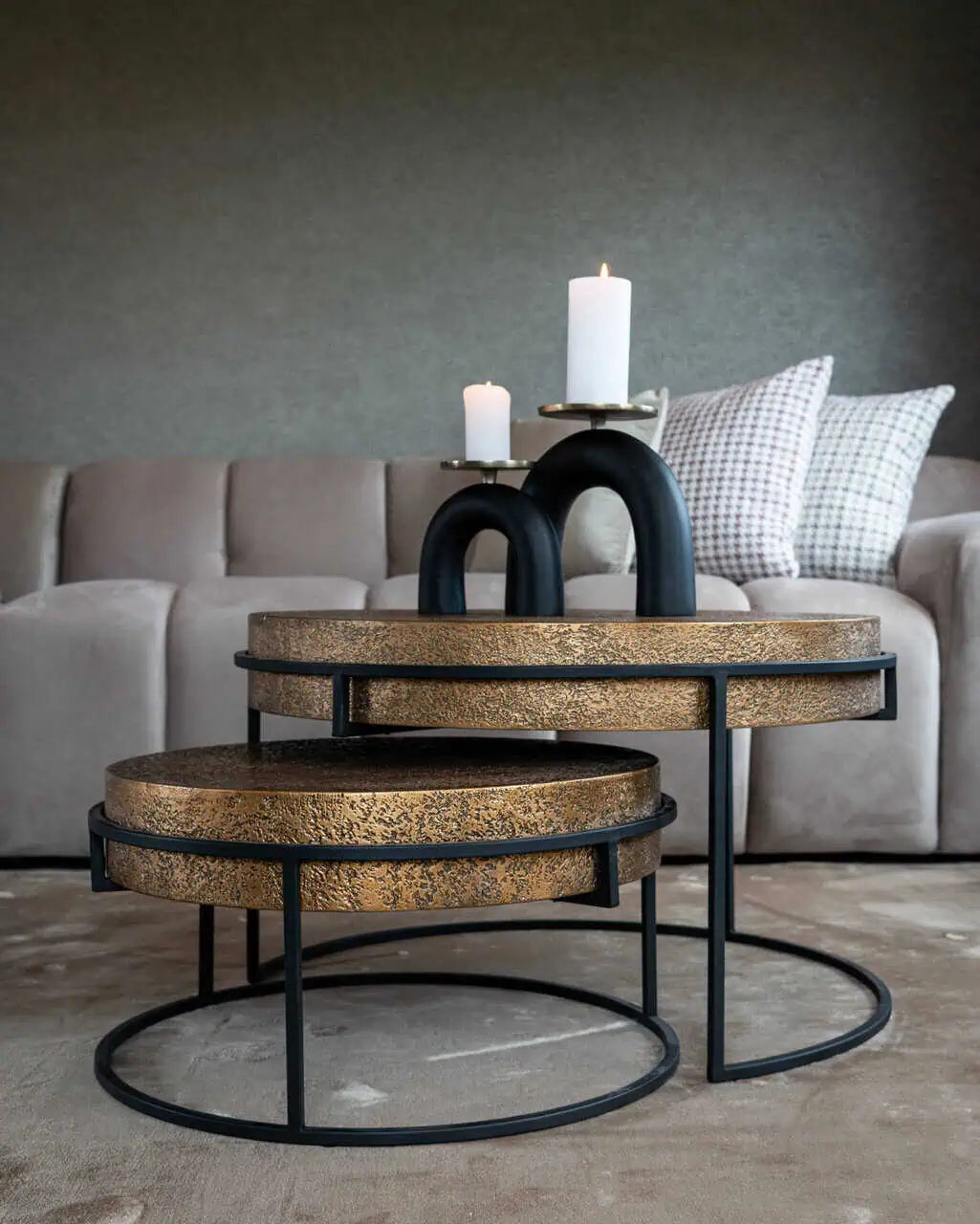 Svečturis Livi black/gold large Richmond Interiors - N1 Home