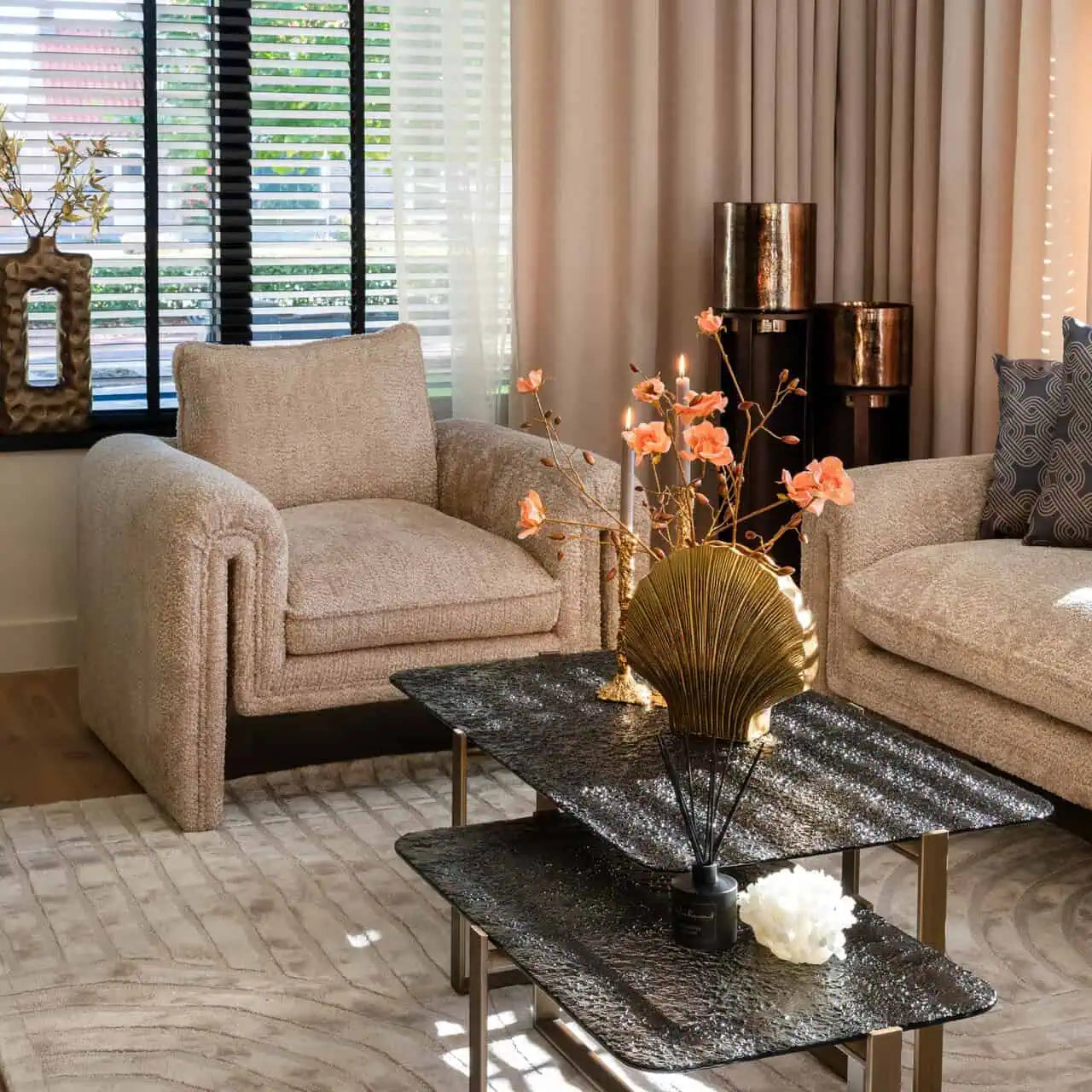 Svečturis Dane small Richmond Interiors 93/26,5/26,5 cm melns/zelts - N1 Home