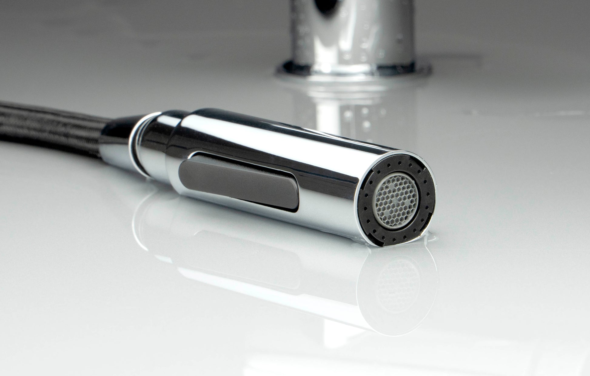 Virtuves jaucējkrāns ar izvelkamu snīpi Momi 408 mm hroms - N1 Home