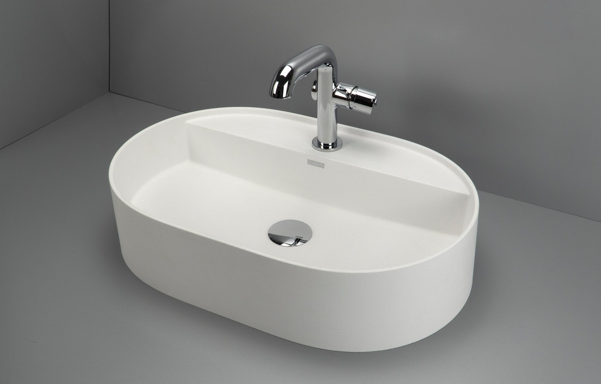 Izlietnes maisītājs ar taisnstūra snīpi Silia 170 mm hroms - N1 Home