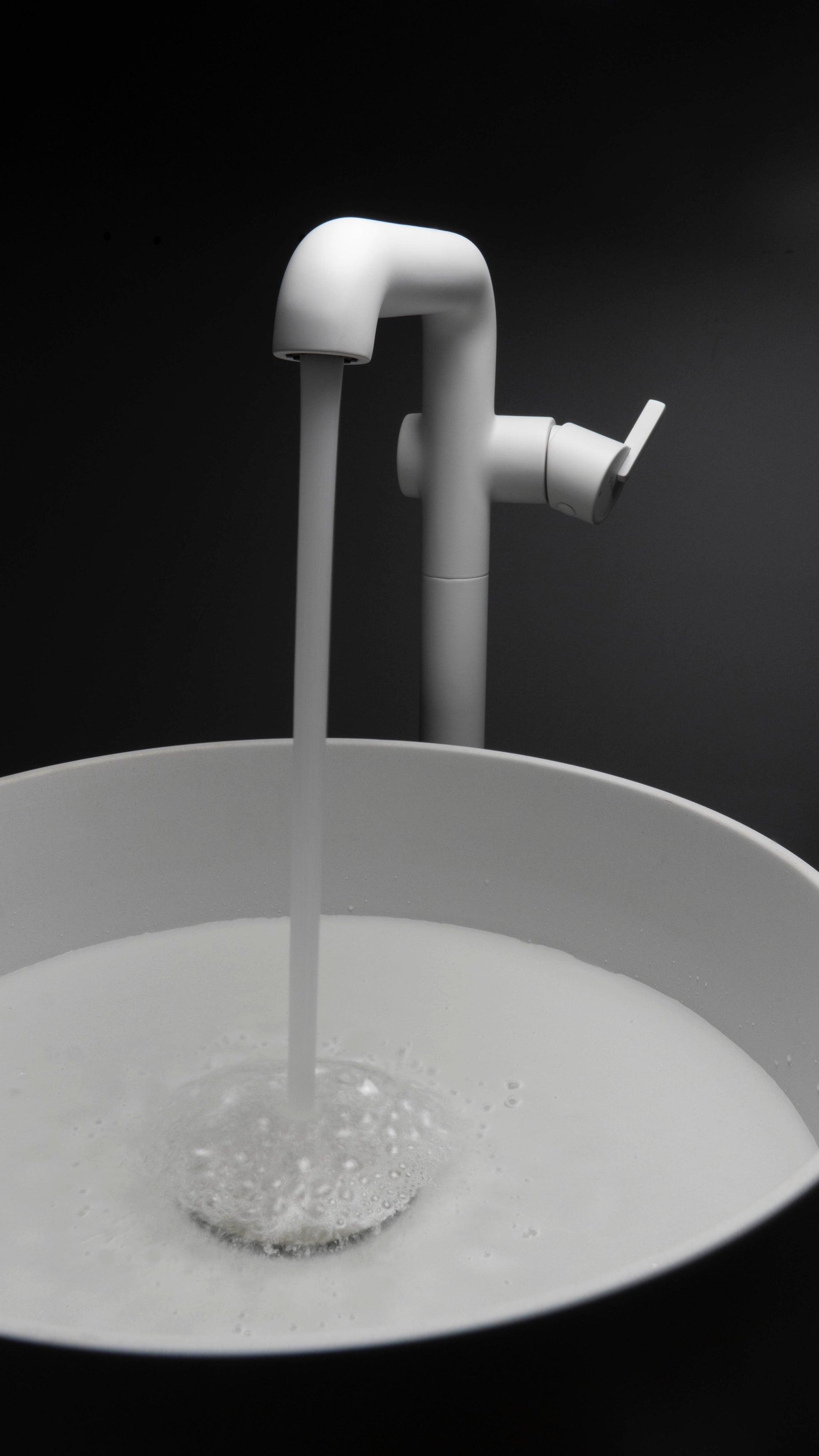 Izlietnes maisītājs, brīvi stāvošs Silia 1090 mm bianko - N1 Home