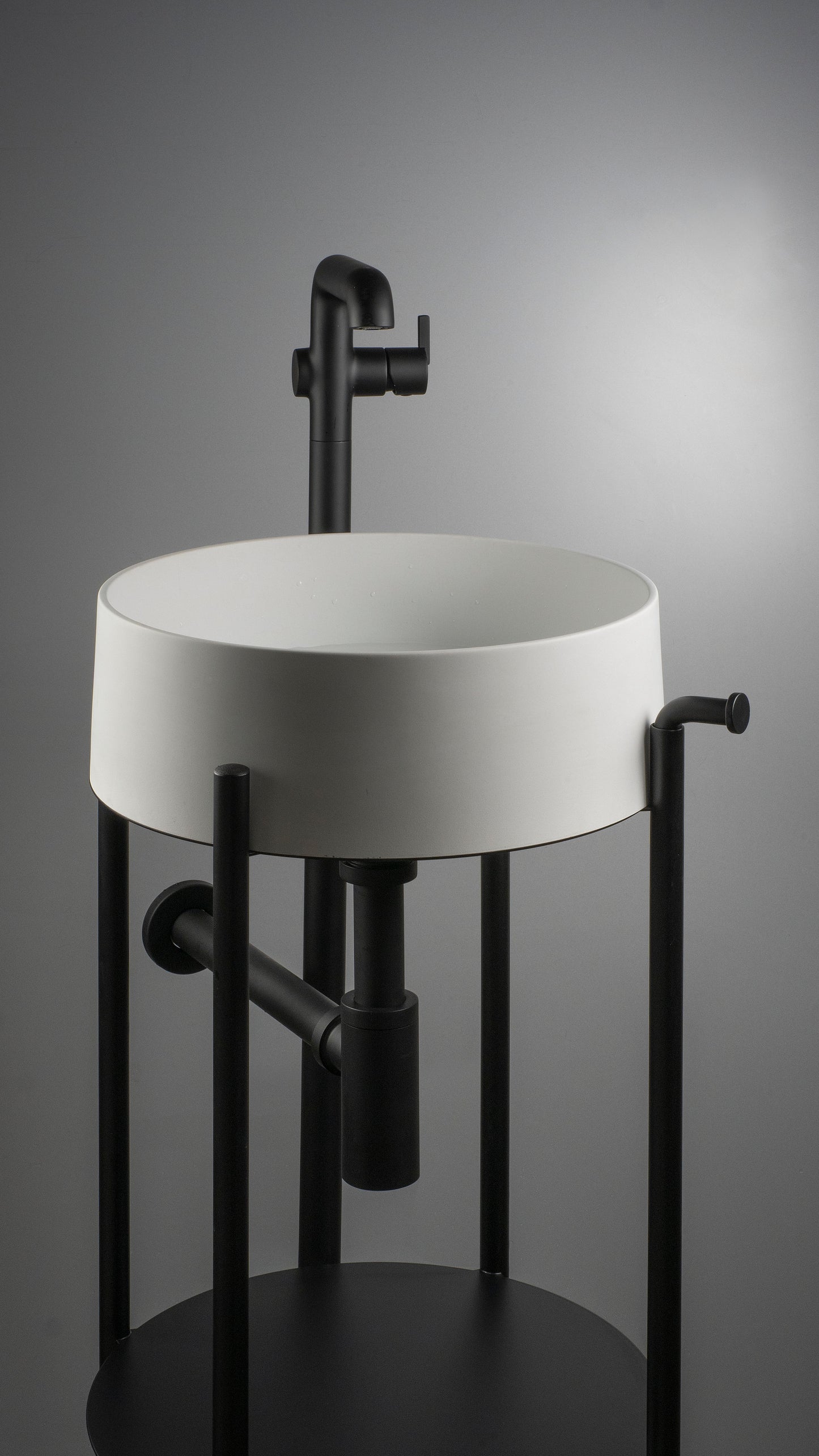 Izlietnes maisītājs, brīvi stāvošs Silia 1090 mm nero - N1 Home