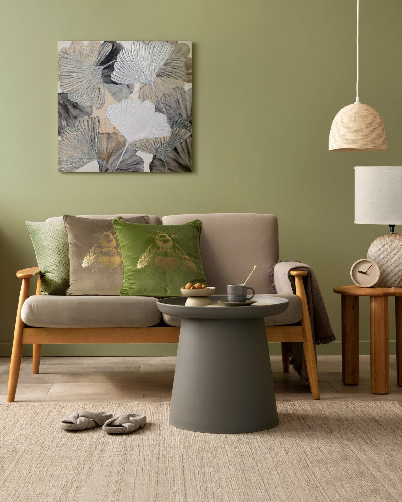 d831597748a5d3795a4a1b24a713b741