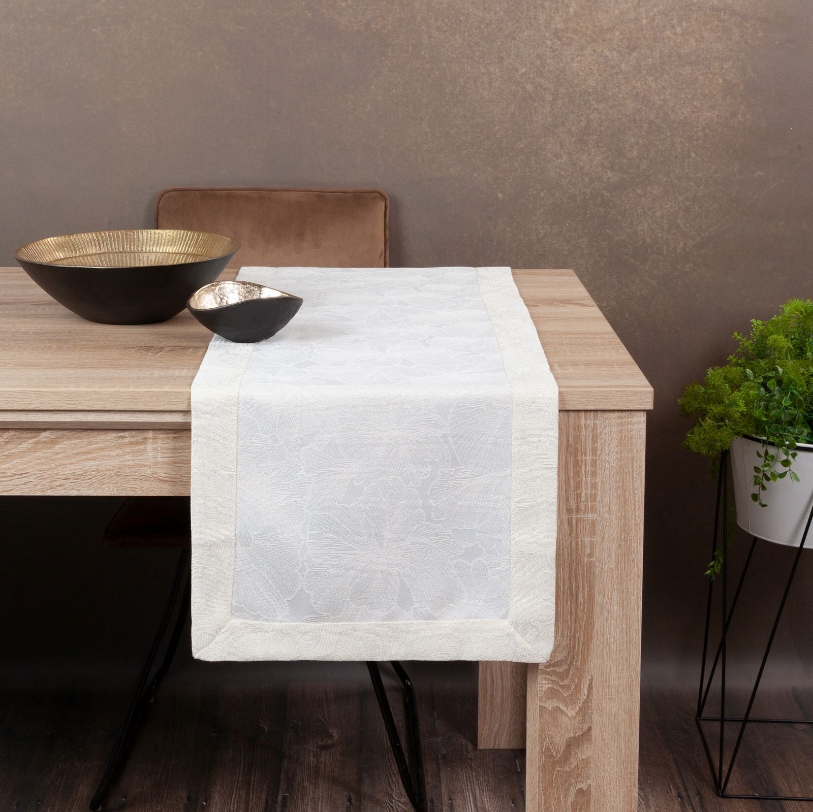 23049fd95e47843a3fe122cbbbf820cd