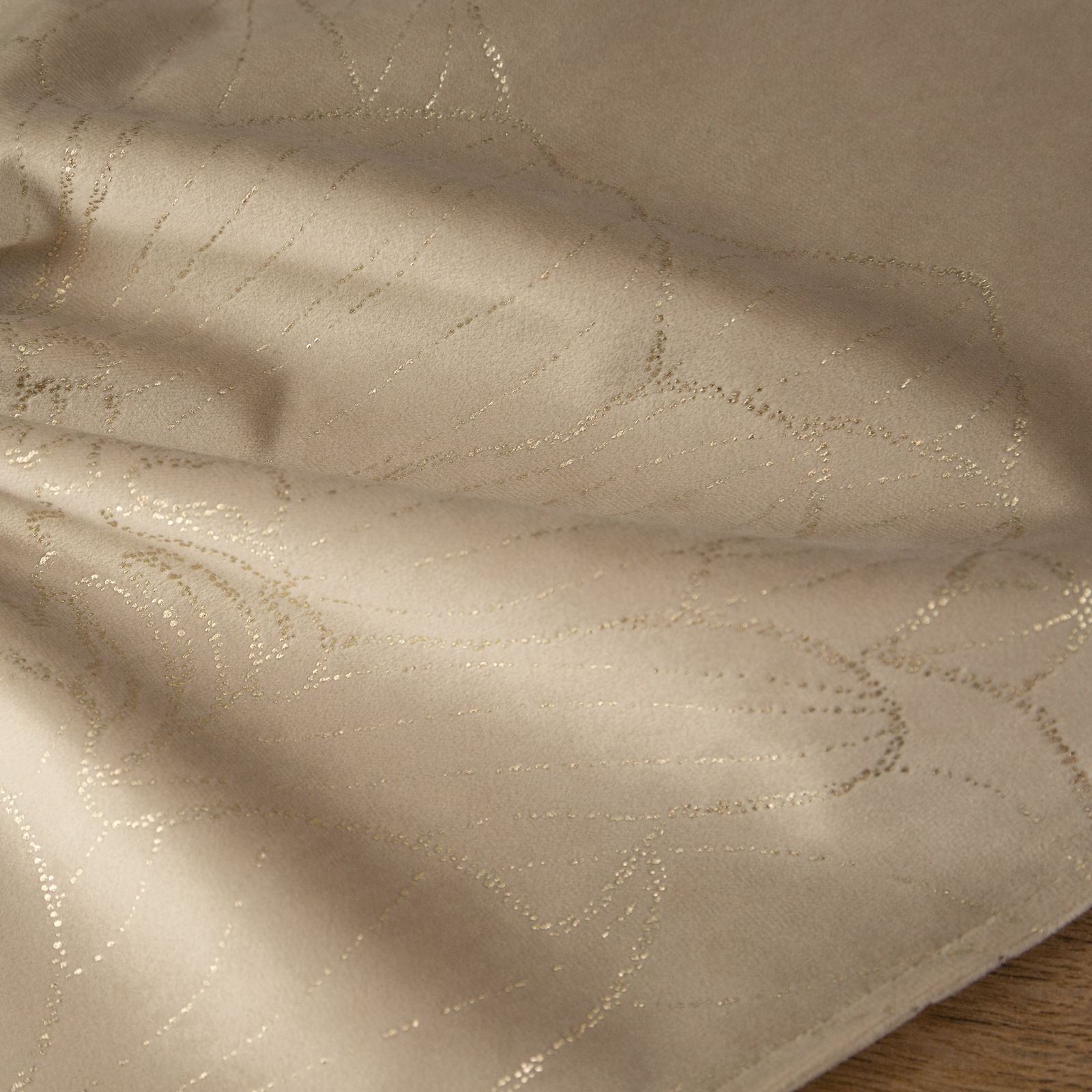 f974b1dfb2ee3ed2239352323b4af4a0