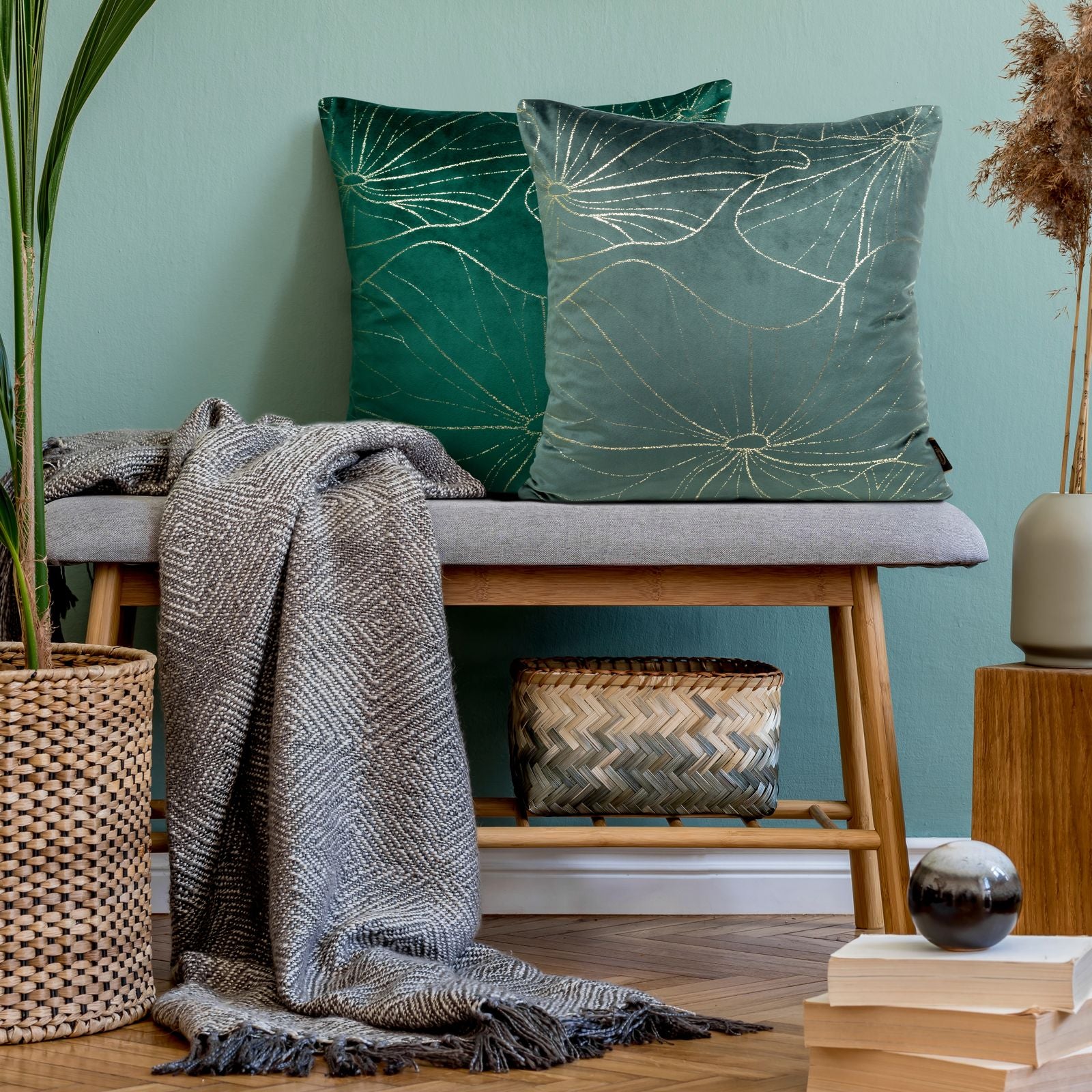 0243487789efba7a1d76560ba30a586a