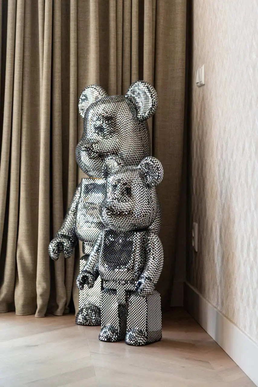 Dekoratīvs priekšmets Richmond Interiors Bear 70/32/25 cm sudraba - N1 Home