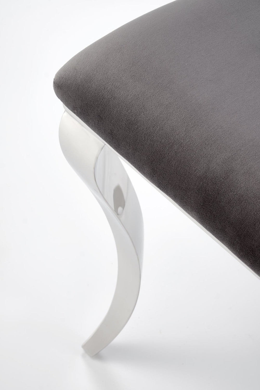 Krēsls Roy 48/52/96/46 cm pelēks/sudraba - N1 Home