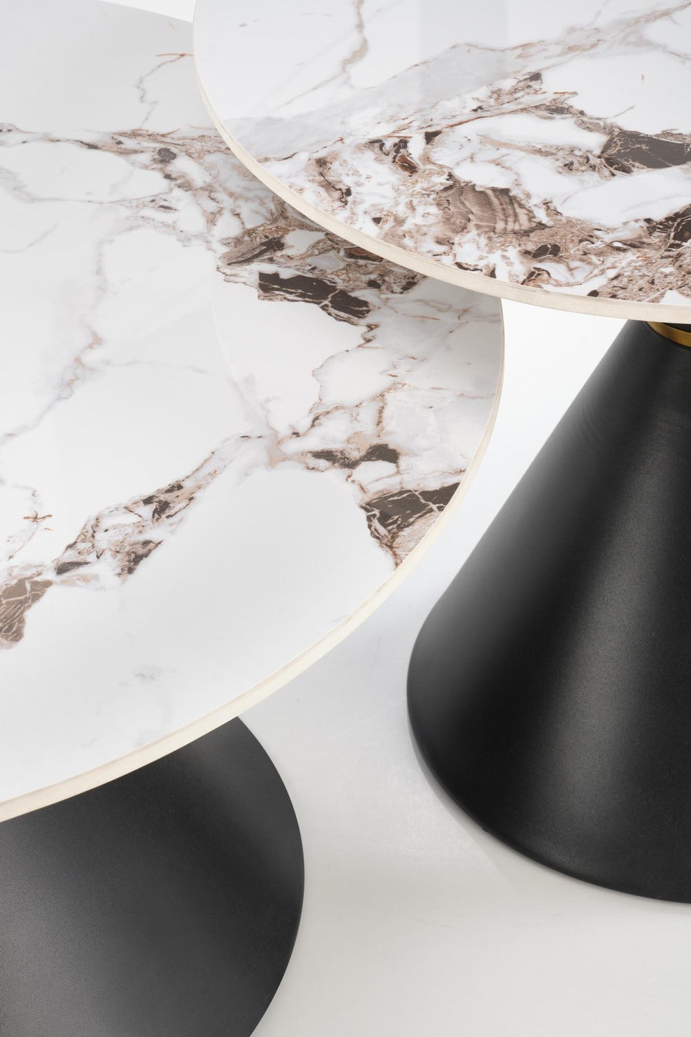 Kafijas galdiņš Gora 80/42 cm balts marmors/melns - N1 Home