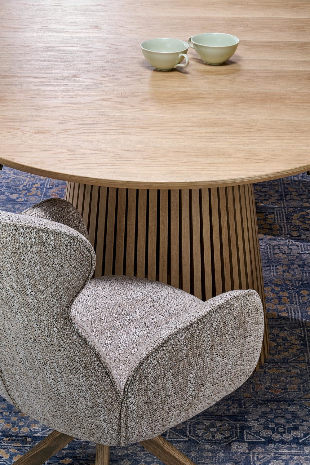 Galds Faroi 120/120/77 cm dabīgs - N1 Home