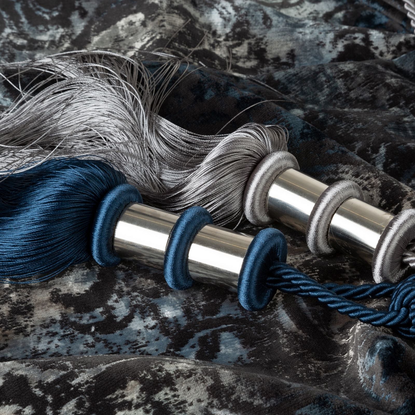 44260b42a96cd0e63eb2a38c10a2f56b