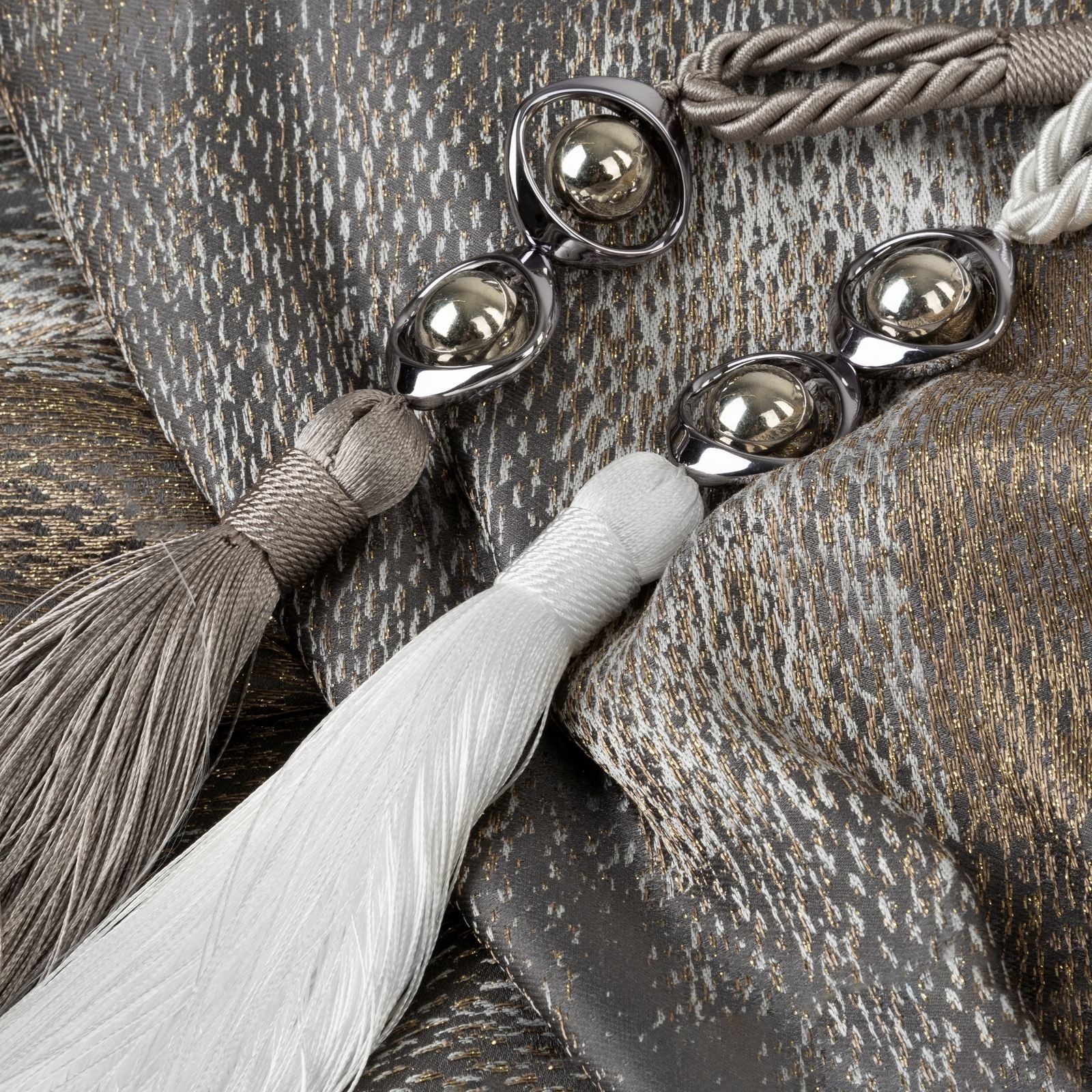 35d64f9e4c70dac54bdd2594ced206f9