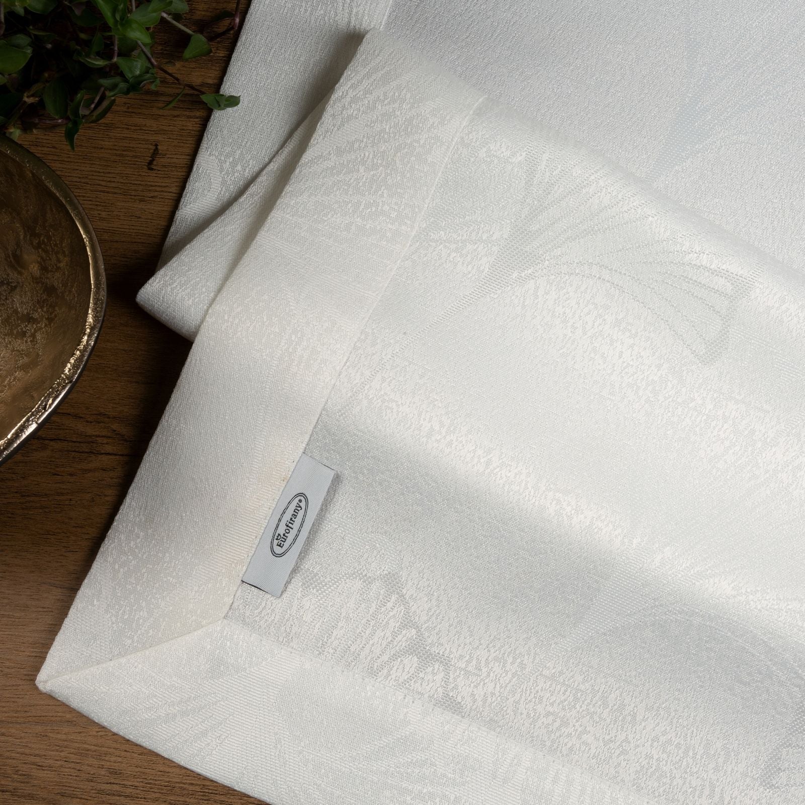 e62e1f5b97e2b5f1ef3327c86ffbed56