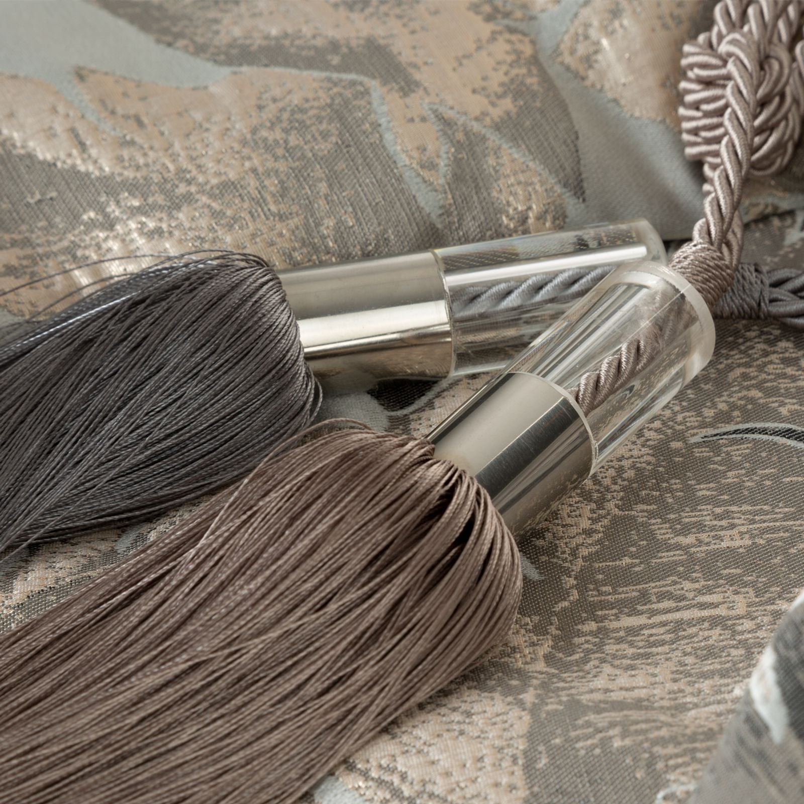 8d4998a5f8cc2935074fe2051dbaac4c