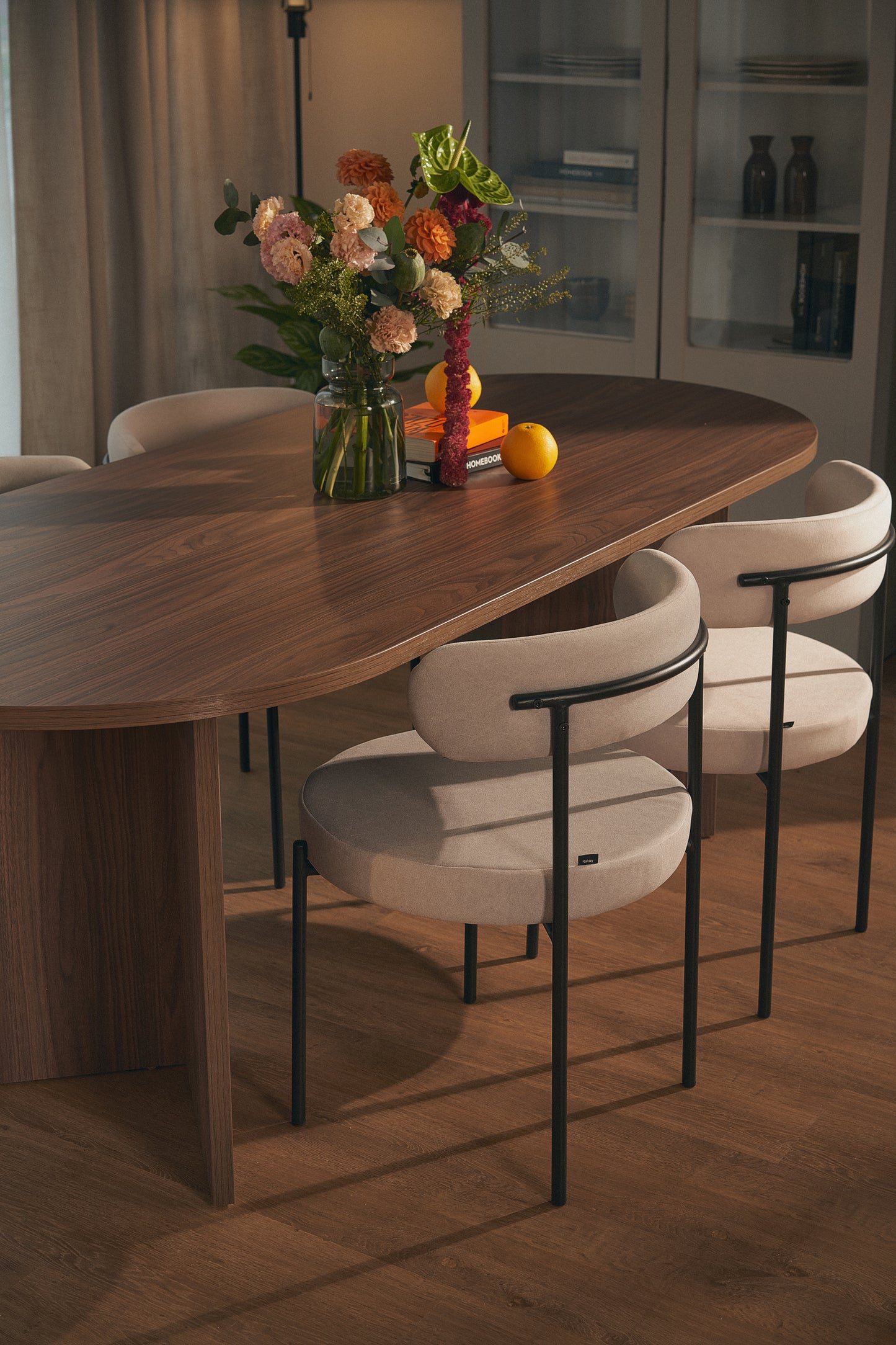 Krēsls Femisa 77/50/55 cm gaiši bēšs/melns - N1 Home