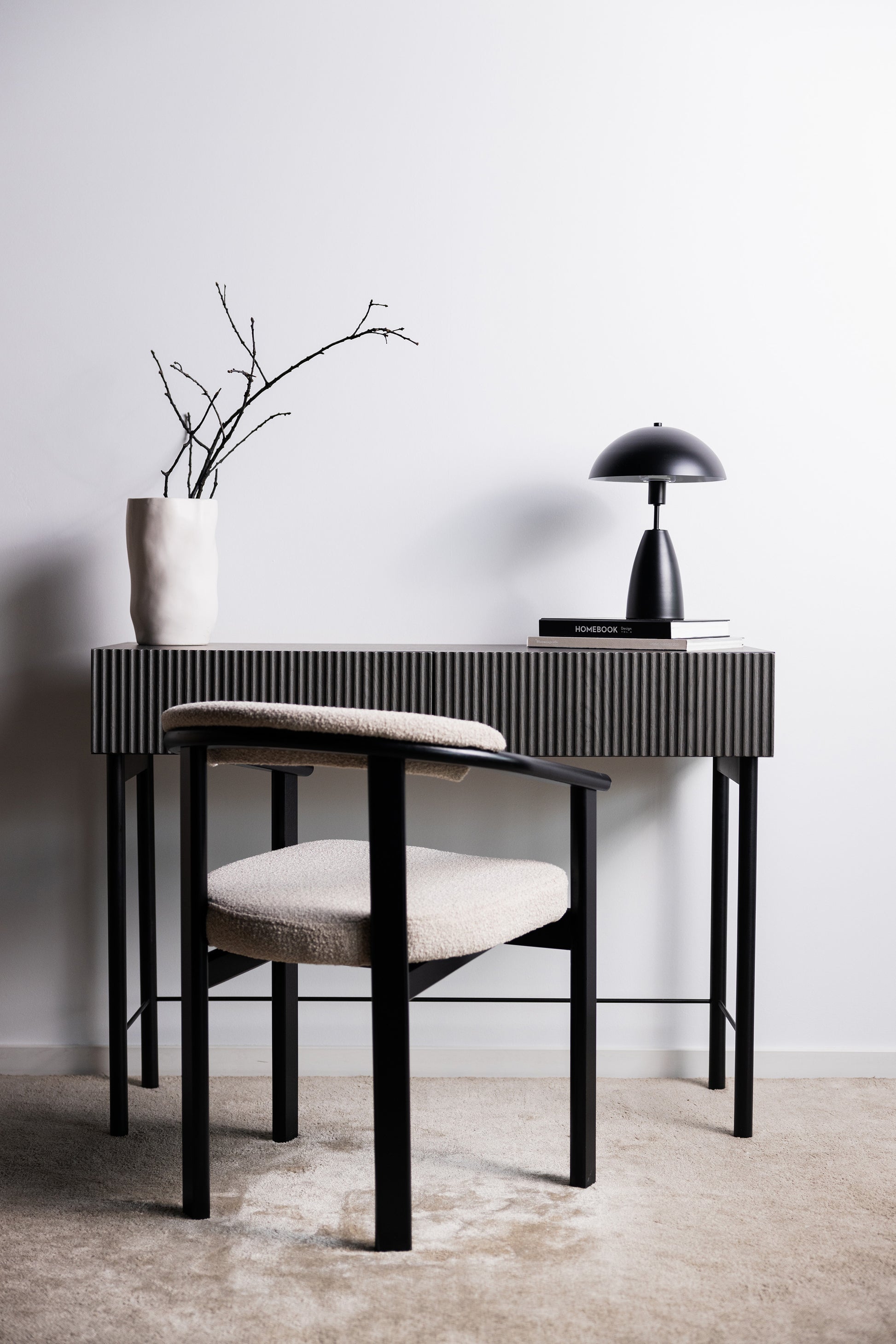 Krēsls Finis 73/56/55 cm gaiši valrieksta/gaiši pelēka buklē - N1 Home