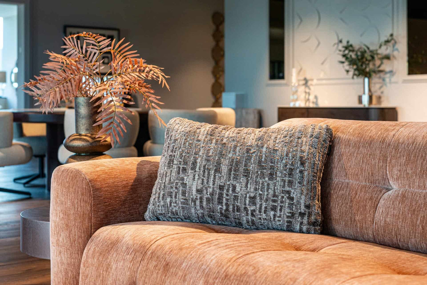 Spilvens Olin Richmond Interiors 50x50 cm greige