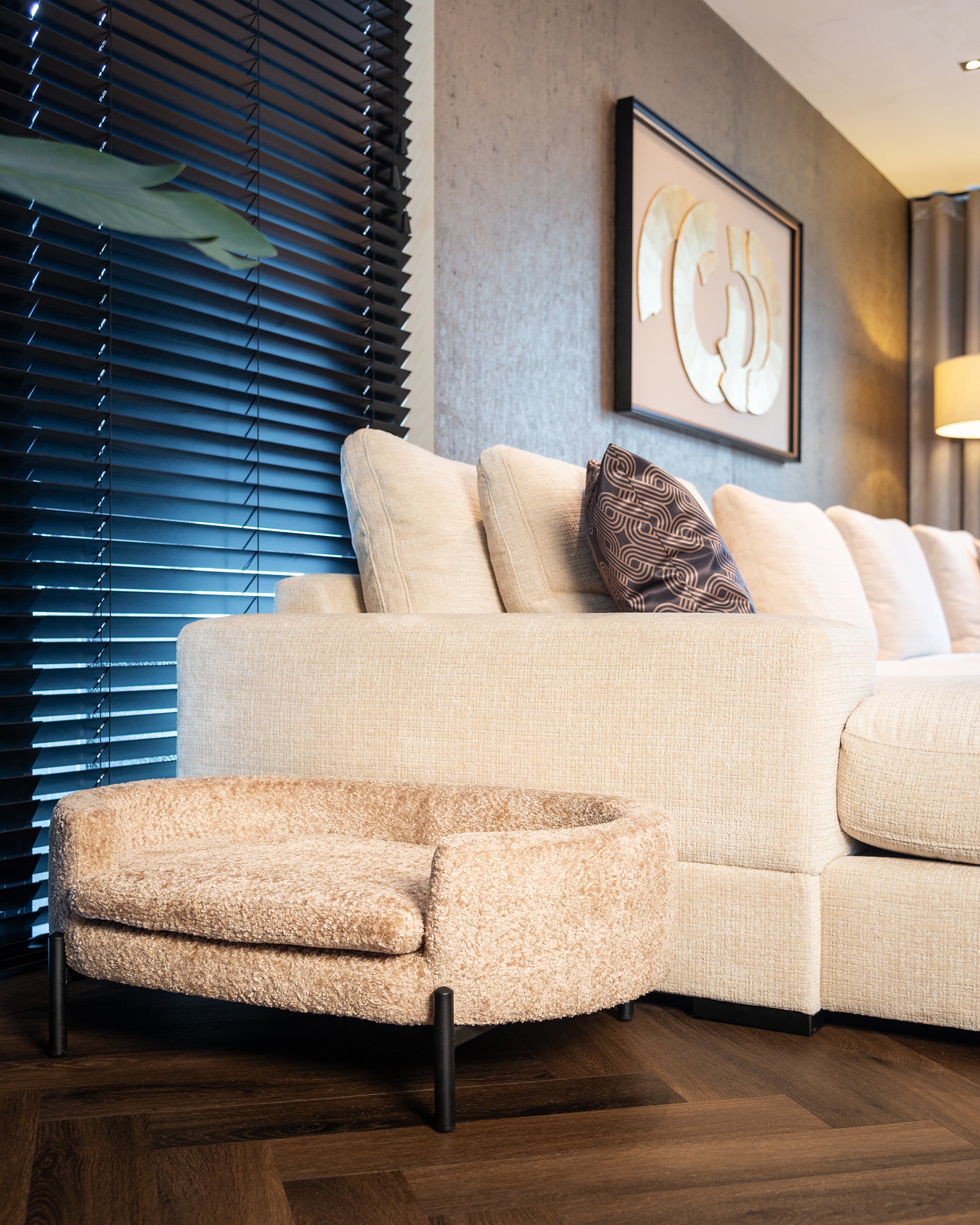 Sienas māksla Richmond Interiors Eden 145/85 melns/zelts - N1 Home