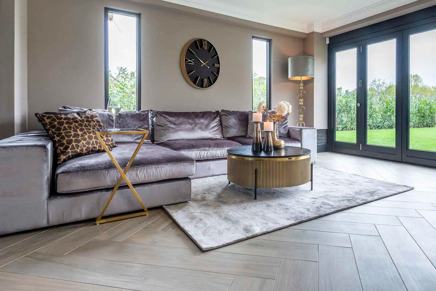 Dīvāna galdiņš Paramount birstēts Richmond Interiors 66/35/35 cm birstēts zelts - N1 Home