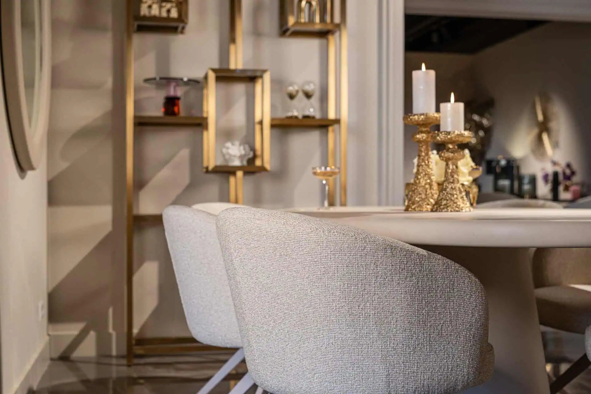 Galds Clayton beige Richmond Interiors 76/222/115 cm bēšs - N1 Home