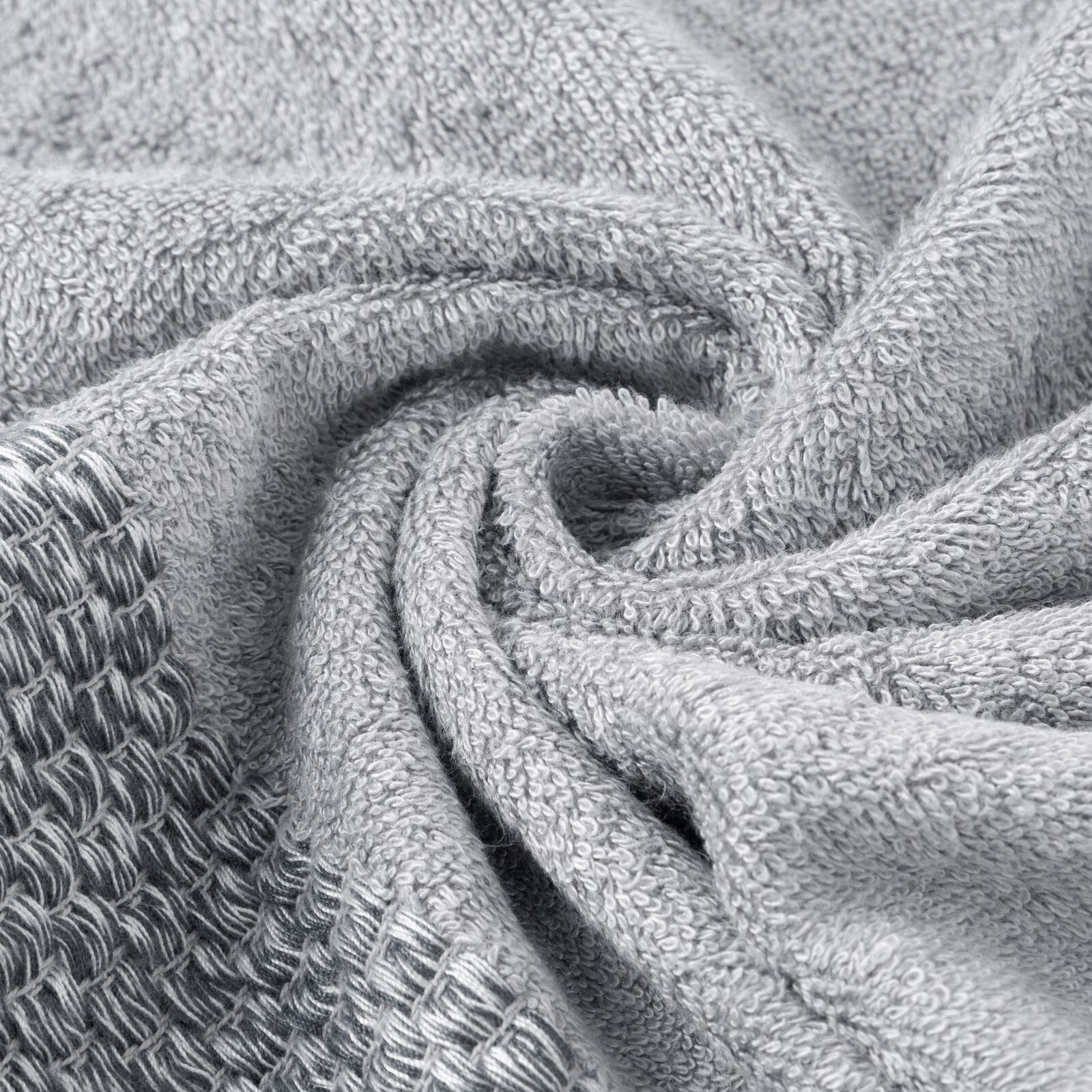 7b406d3d2af54a60e0ce6ba81db7a73c